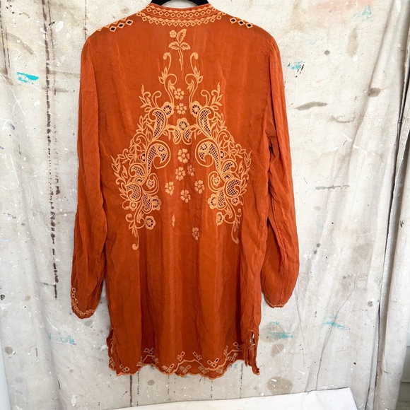 Johnny Was Embroidered Tunic Blouse - Picture 3 of 4